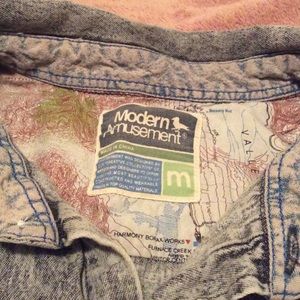 Vintage Modern Amusement